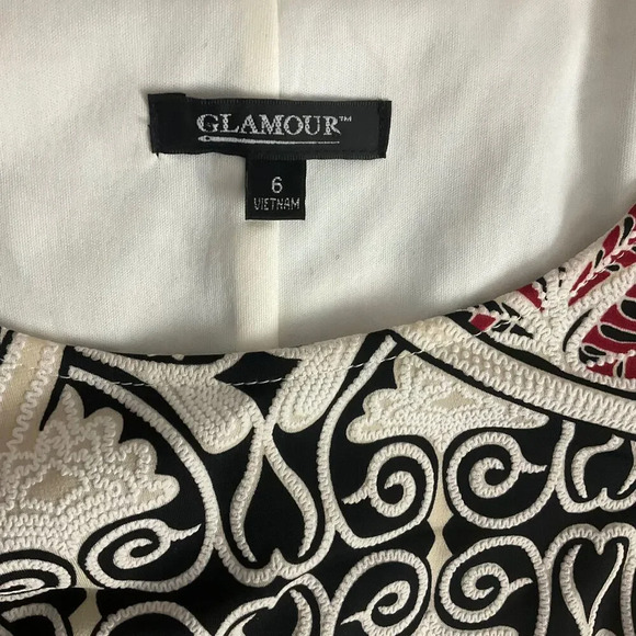 Bell Sleeve Embroidered Midi Dress Size 6 - Picture 3 of 8